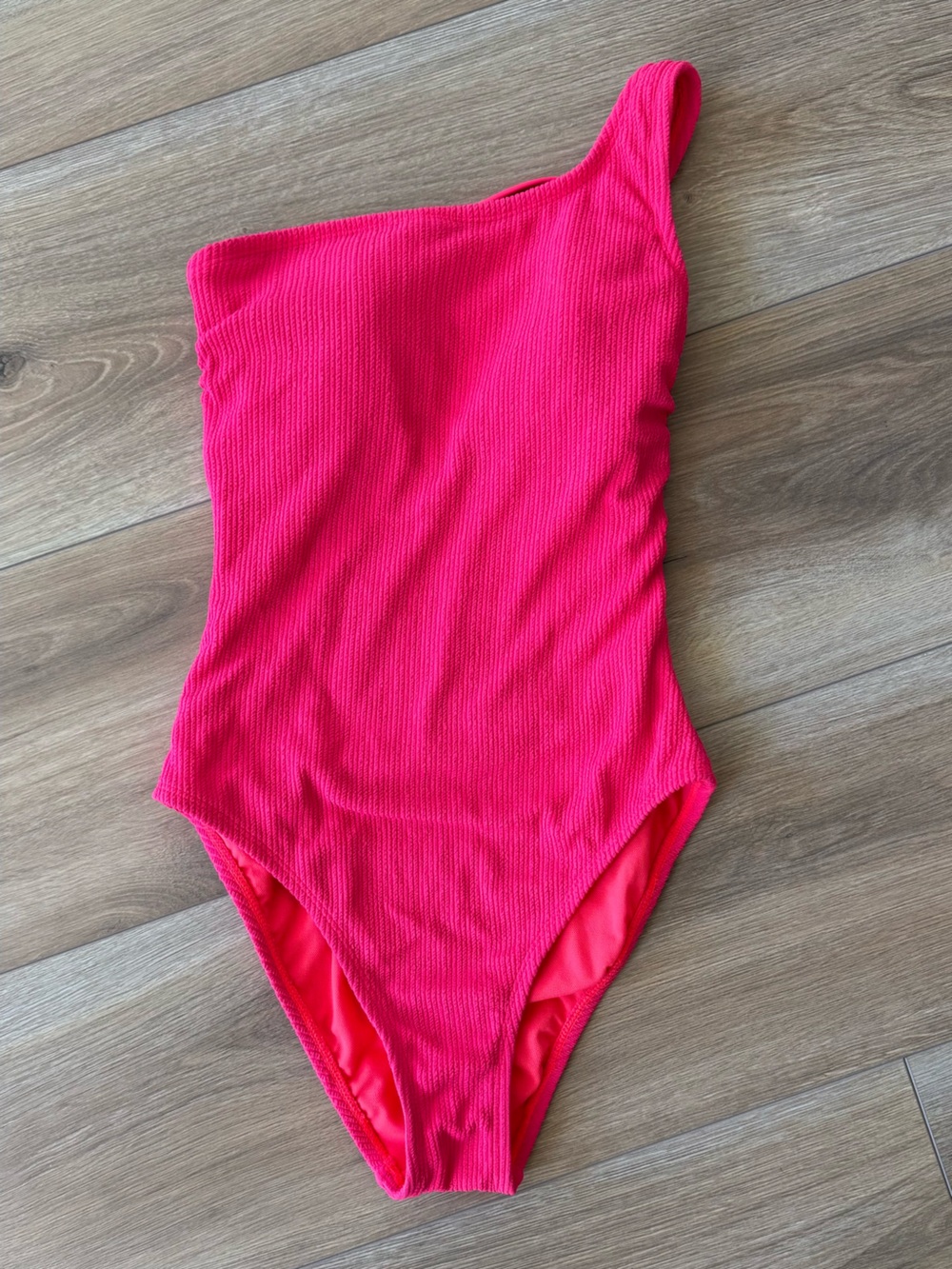 One piece swim suit